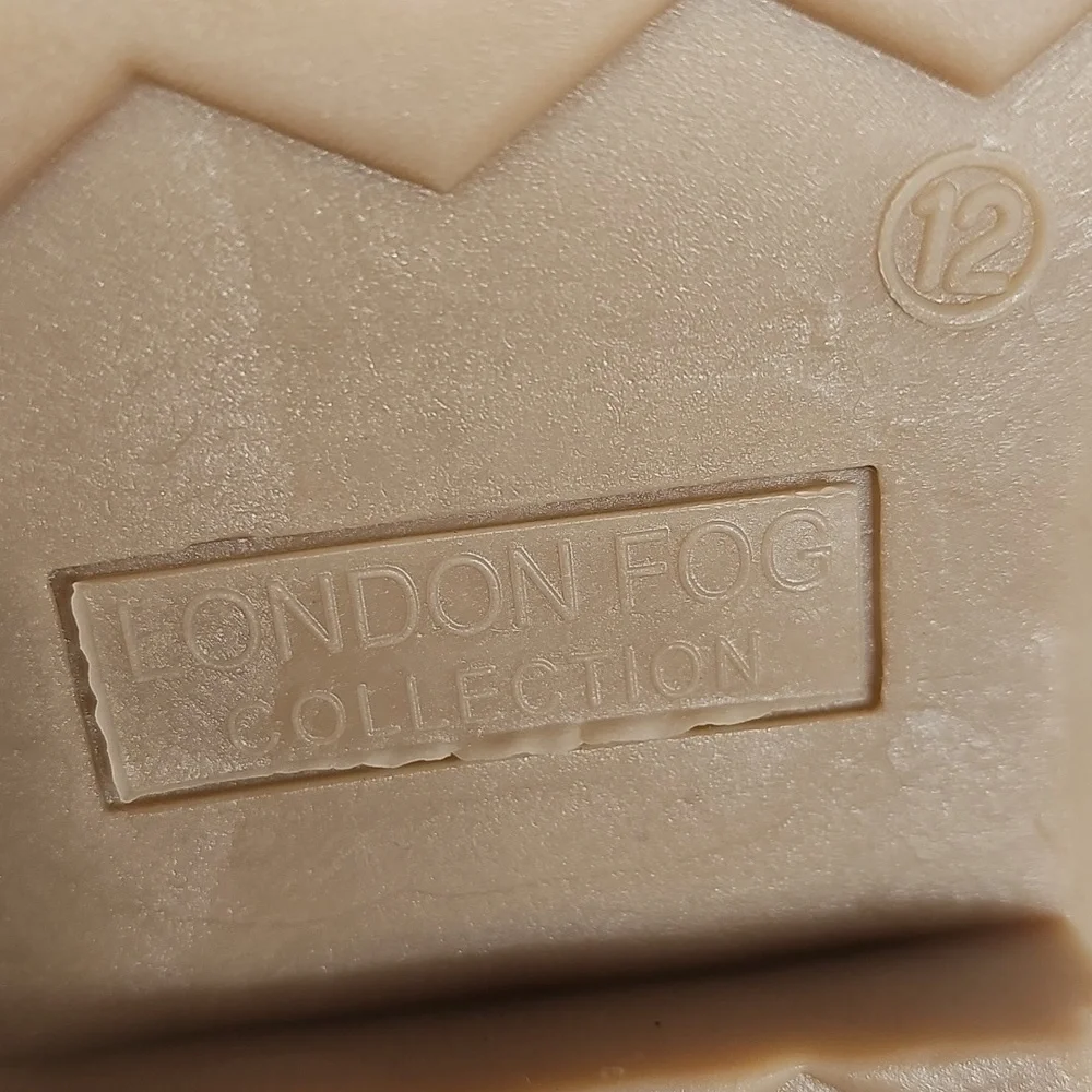 London Fog Tan and Dark Brown Waterproof Lace-Up Duck Boots